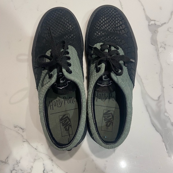 Vans Slytherin Era - Picture 2 of 4